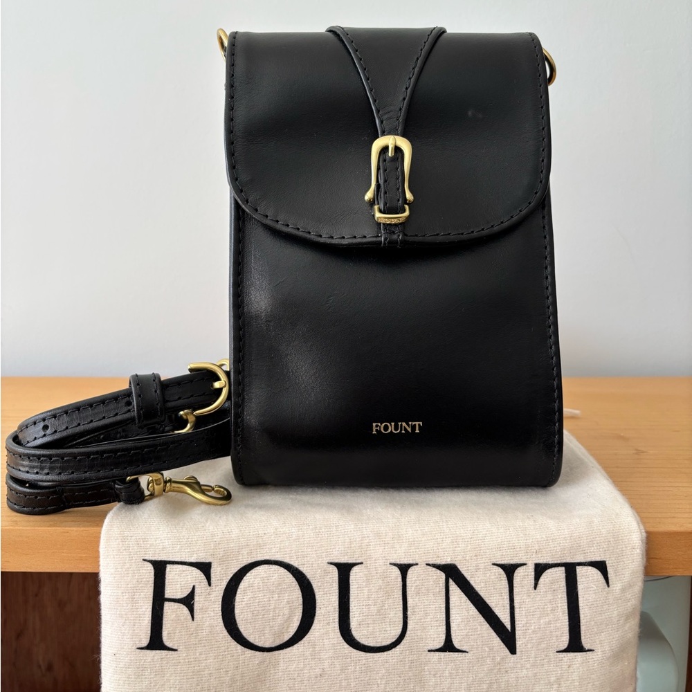Fount Pennington Pocketbook in Raven